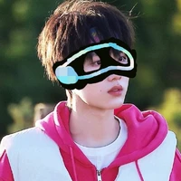 Tô Tân Hạo đã che mặt:)