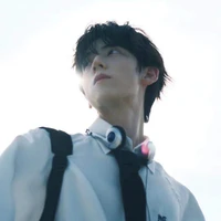 Alex Libra/β/