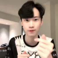 Junn/Trần Quán Tuấn