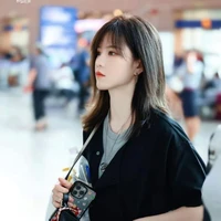 Bách Hân Dư_Tiểu Bạch