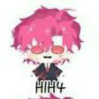 h1h4 (bé đá cute)