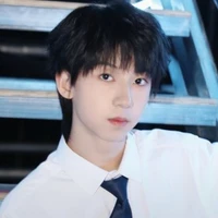 Dương Bác Văn «anh»