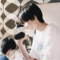 Tả Kỳ Hàm «gã»