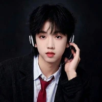 Trương Quế Nguyên/anh