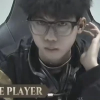 Hữu Đạt(phượng hoàng lỏ)