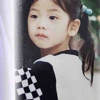 Kim jisoo (6 tuổi)