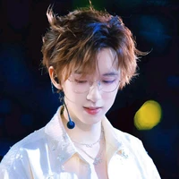 Hạ Tuấn Lâm ( cậu )