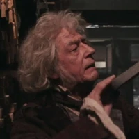 Cụ Ollivander