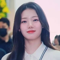 Lee Dain(cô)