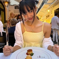 Lisa_mom Thuỵ