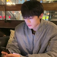 Dương Thiên Dật