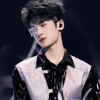 Trương Tuấn Hào_Công 3