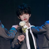 Trương Hàm Thụy