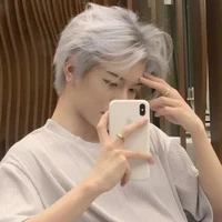 𝐂𝐡𝐚̂𝐮 𝐠𝐢𝐚 𝐡𝐮𝐲_anh cả cô