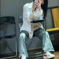 Từ sở văn [ xuẩn ]