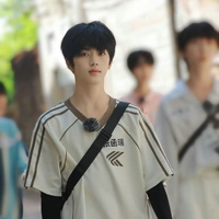 Trương Hàm Thụy 