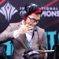 Huỳnh Trung Hiếu_titan