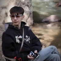 Phạm Vũ Hoài Nam_red_rin