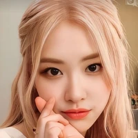 rose ( nàng)