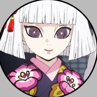 ubuyashiki hinaki_chị cả