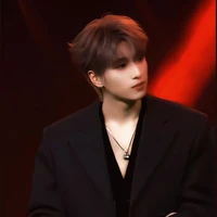 Nghiêm hạo tường - họ hàg xa của ah