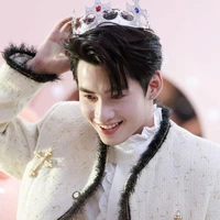 Huỳnh Hoàng Hùng-[ Gemini Hùng Huỳnh ]