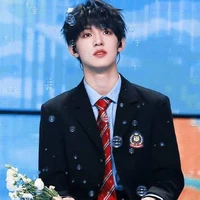 Trương Trạch Vũ( Bạn Cậu )