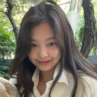 Kim Jennie_em