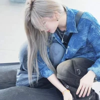 Trịnh Đan Ny - Nàng