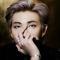 ba của chị và cô