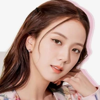 jisoo ( chị)