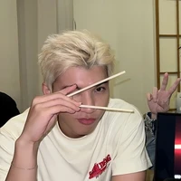 Trần Minh Hiếu <Hieuthuhai>