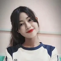 Thùy Trang ( cô )