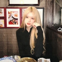 Phó Trịnh Gia Hân