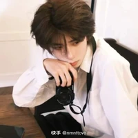 Viên Nhất An-Anh Cô