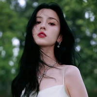 Sally Kalrsen ( mẹ cô )