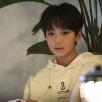 Vương Lỗ Kiệt ( lúc nhỏ )