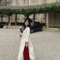 Chị Dương
