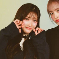 Phwie.♡