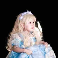 Calliandra Sabrina_lúc nhỏ