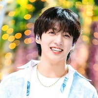Jeon Jungkook_em