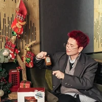 Hoàng Kim Long - Lou Hoàng