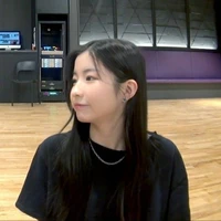 Nanaa - Tác giả