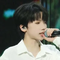Nhiếp Vĩ Thần