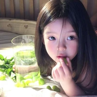 Châu Nhã Lam-7 tuổi