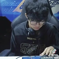 Nguyễn Quốc Hận [ enigma ]