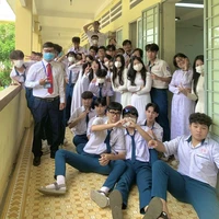 l
Cả lớp