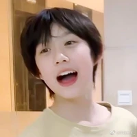 Nhỏ t/g bị khùng