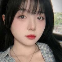 Thanh Tuyền -cô