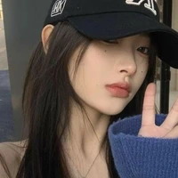 Cẩm Vân Trúc - bff cô